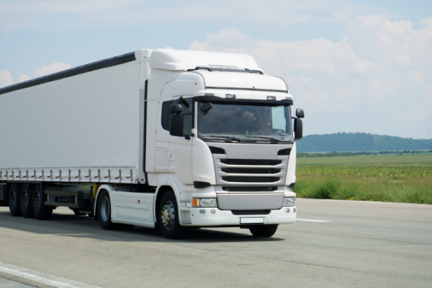 Avantec Transportes ressalta que o transporte de ATMs exige segurança máxima e protocolos rigorosos para proteger valores e equipamentos.